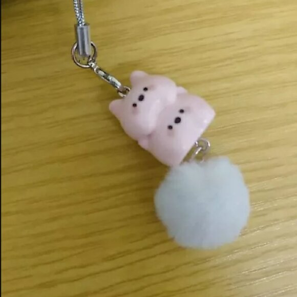 Cute Dangle - Picture 2 of 3